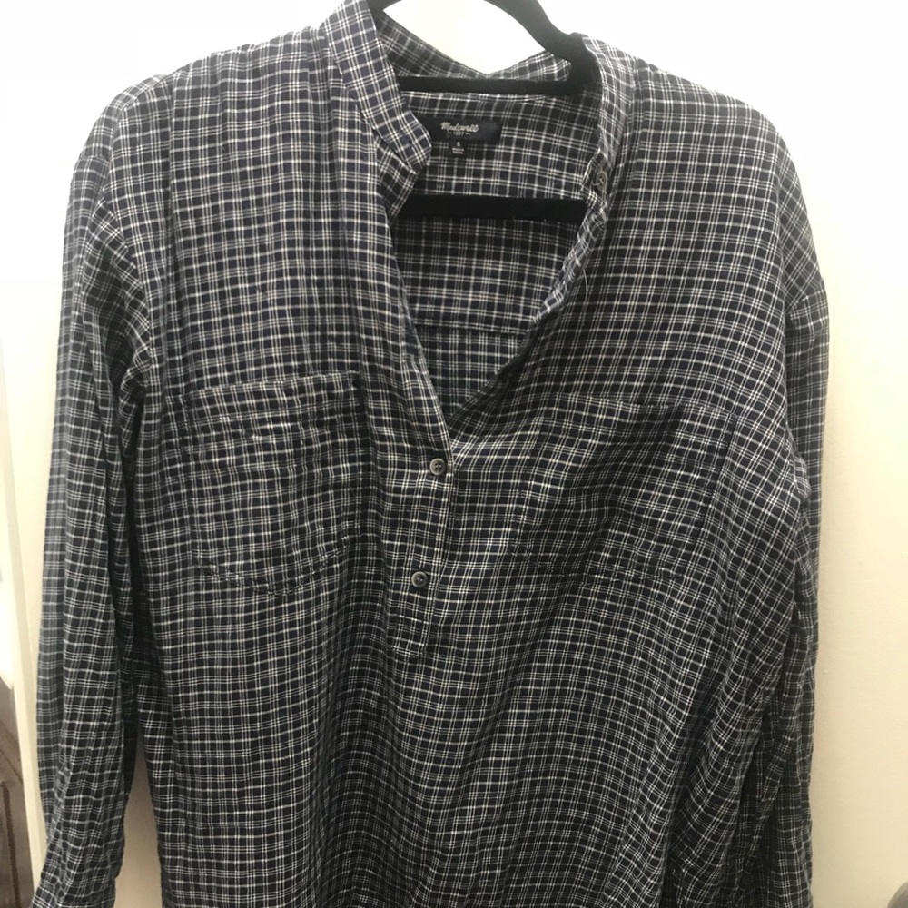 Madewell light button down
